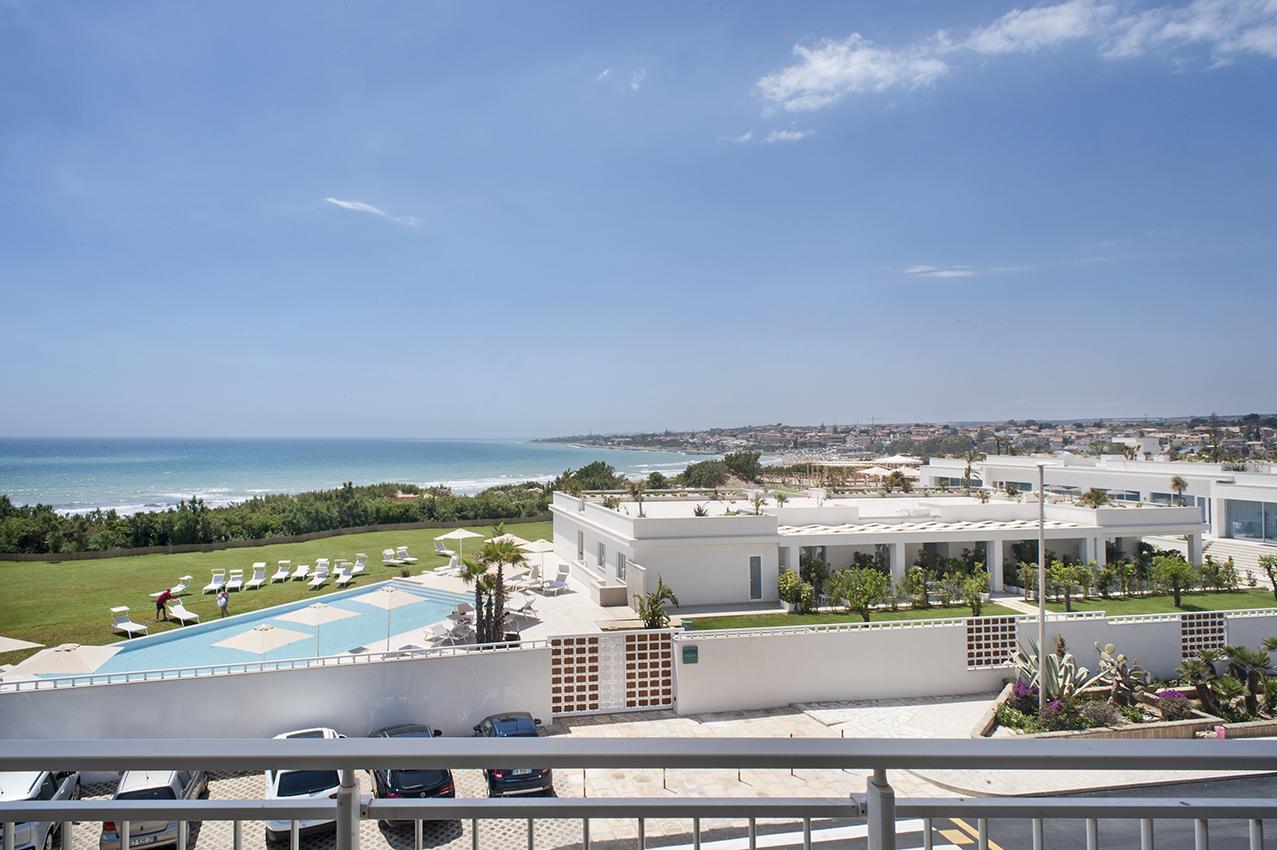 Modica Beach Resort Марина-ді-Модіка Екстер'єр фото