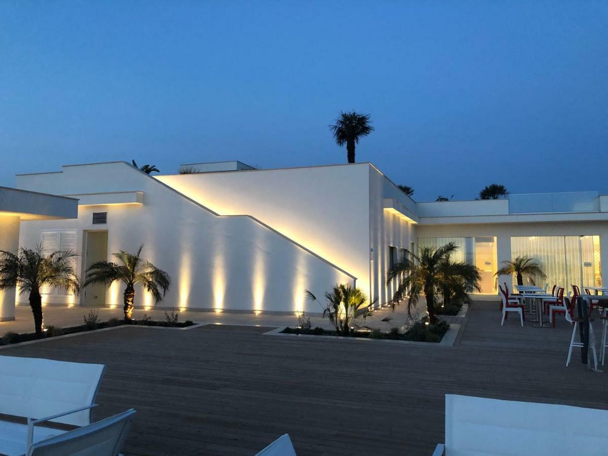 Modica Beach Resort Марина-ді-Модіка Екстер'єр фото